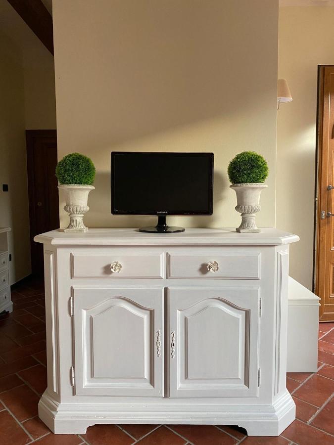 Appartamento F&M Castelnuovo Magra Exteriör bild