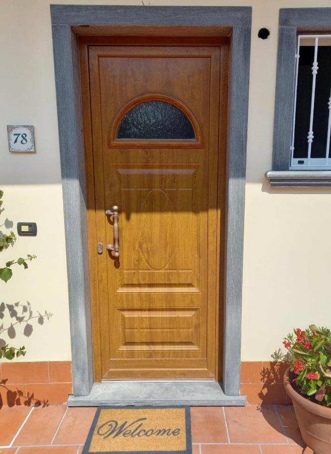 Appartamento F&M Castelnuovo Magra Exteriör bild